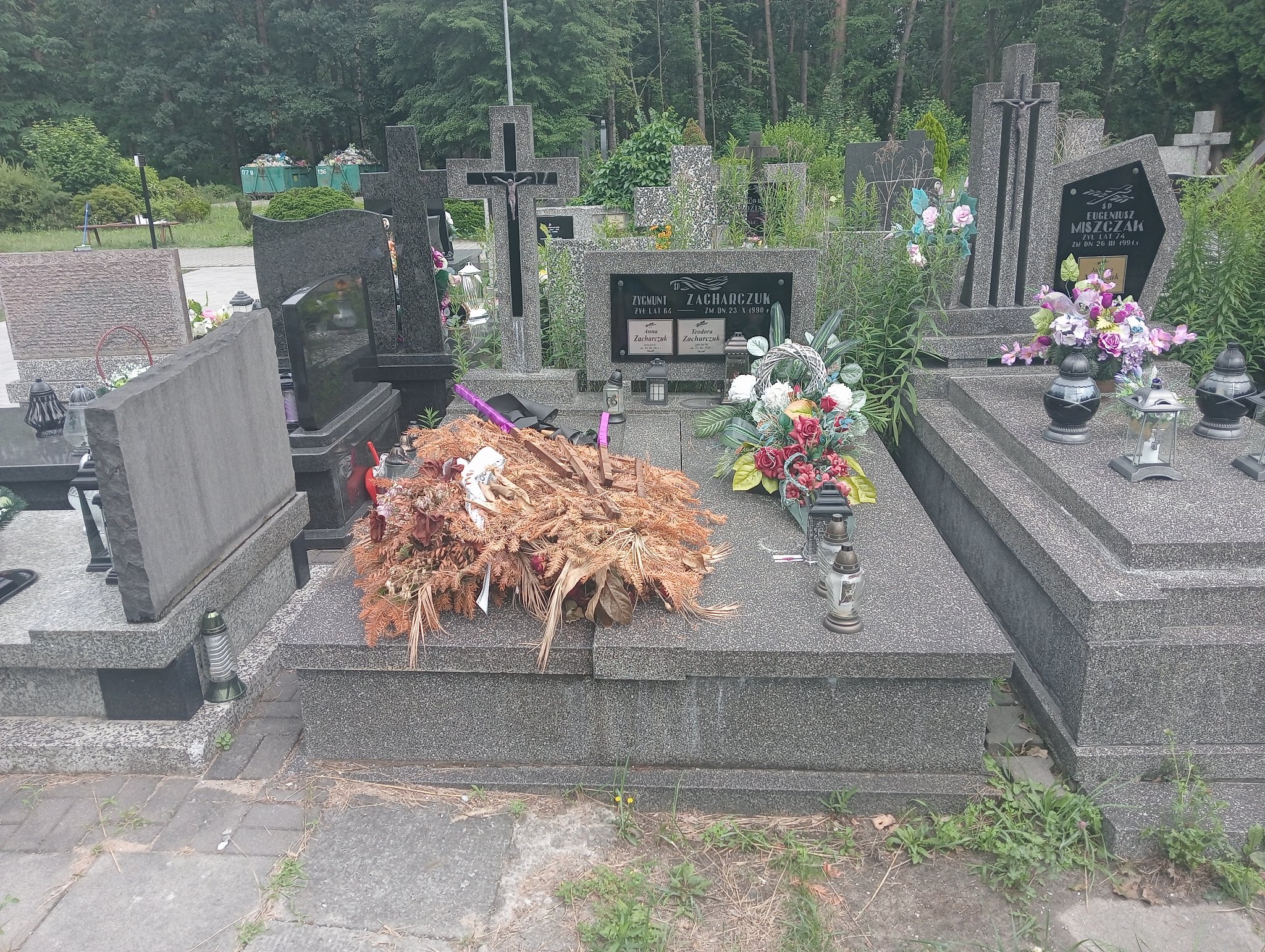 Grób Teodora Zacharczuk