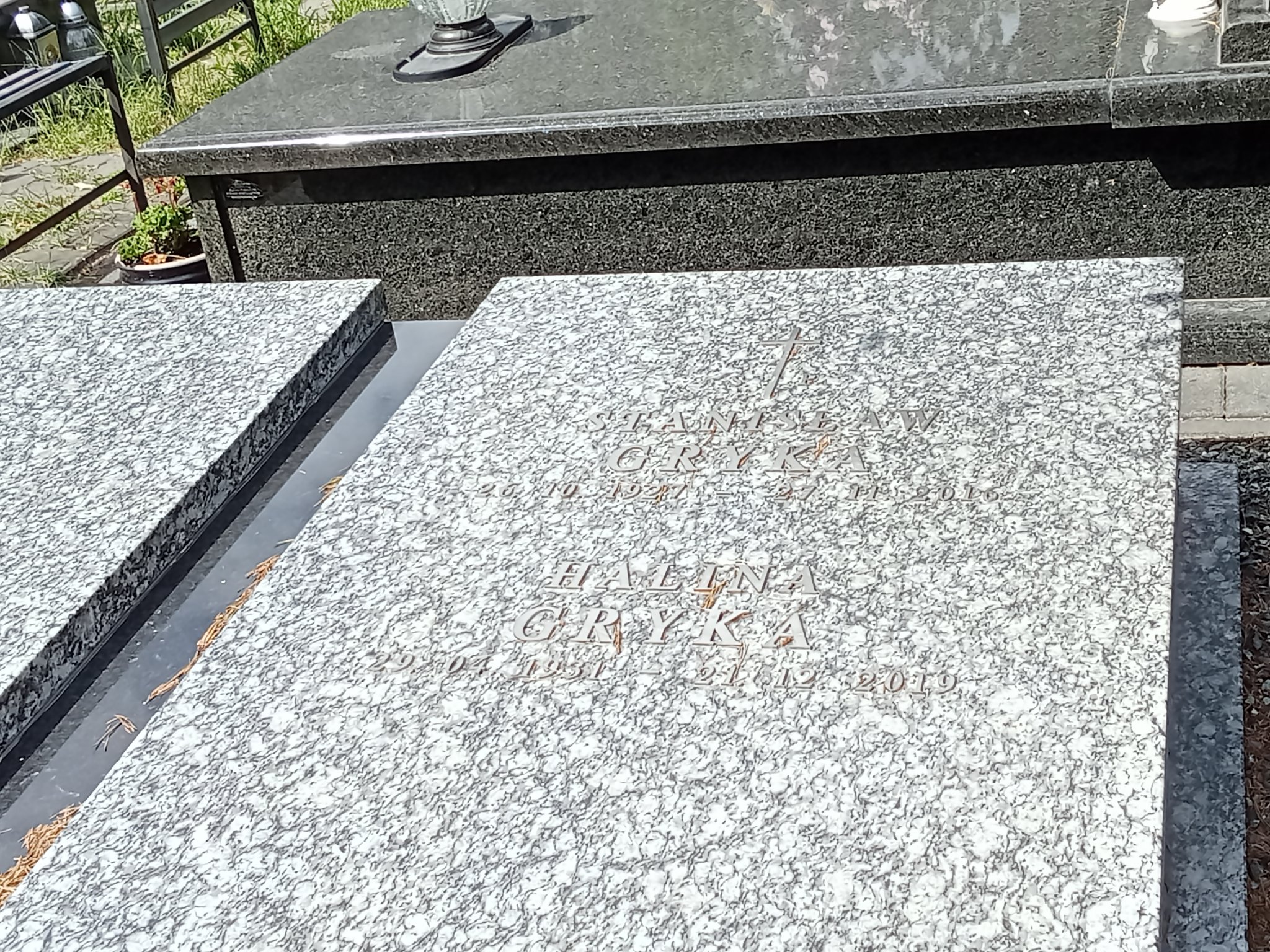 Halina Gryka 1931 Zalesie Górne - Grobonet - Wyszukiwarka osób pochowanych