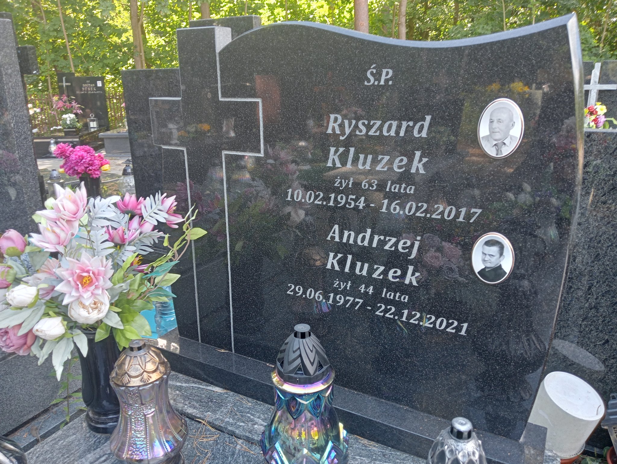 Andrzej Kluzek 1977 Zalesie Górne - Grobonet - Wyszukiwarka osób pochowanych